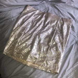 GUESS Shiny Gold Pencil Skirt